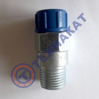 Штуцер К1/2" М20х1,5 с лепестковым клапаном