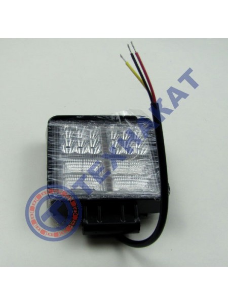 Фара LED квадратная 48W широкий луч + рассеиватель